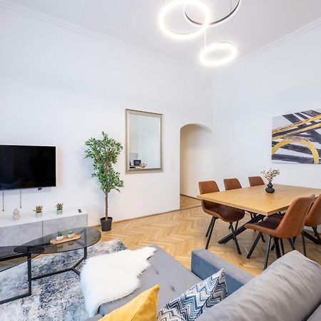 Prime Location & Cozy Central 3Bedrm Apartment Budapeşte Dış mekan fotoğraf